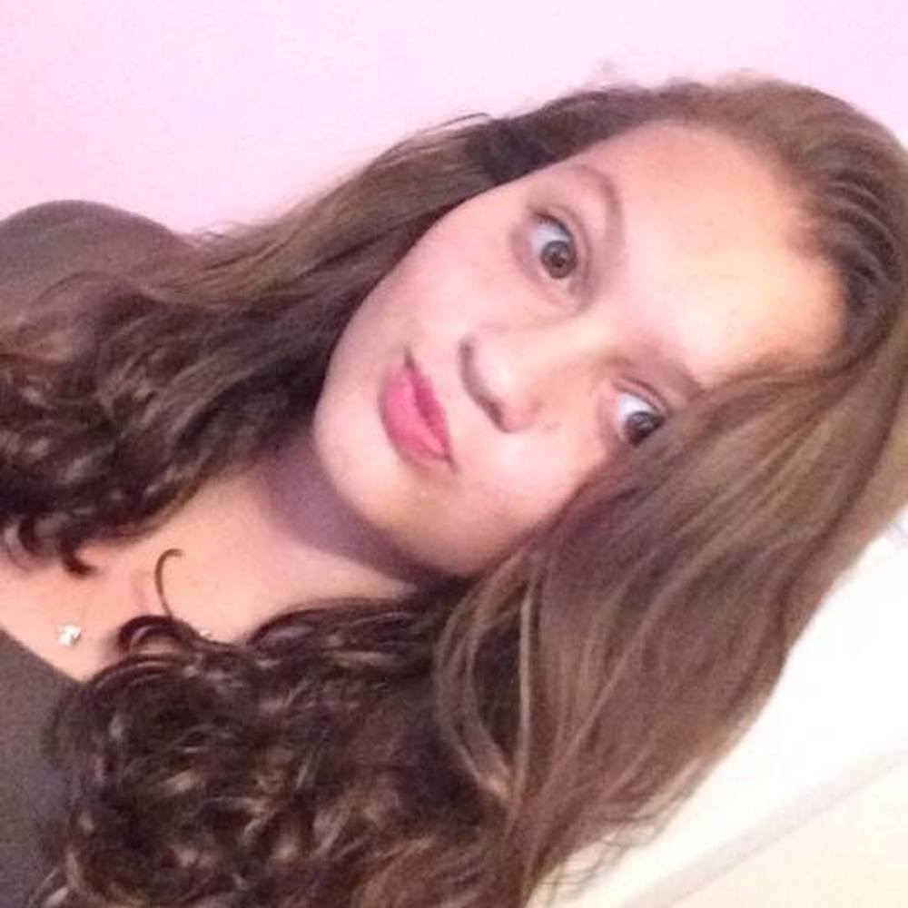 Meet your Posher, Ella